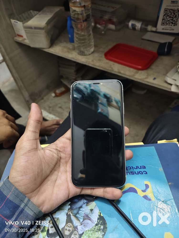 iPhone xr 64gb