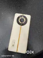 Realme 11 pro+ 5G top varient(1year old)