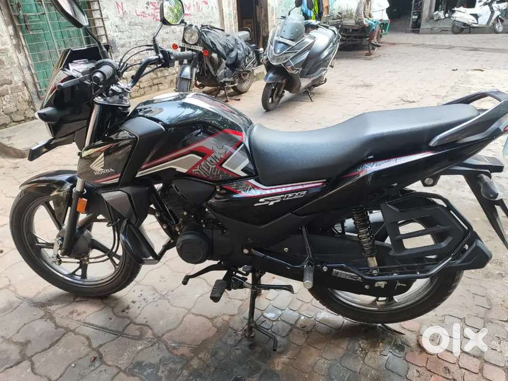 SP 125 1st Owner Mint Condition