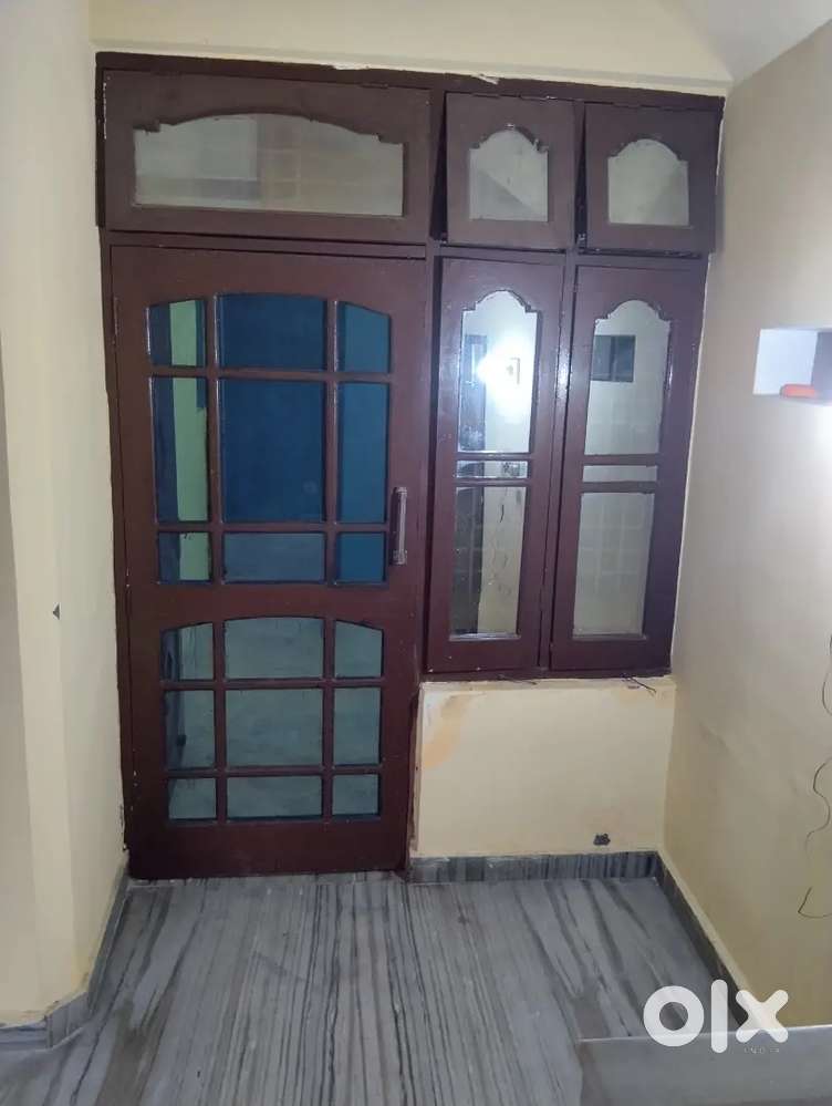 Girl PG family room set