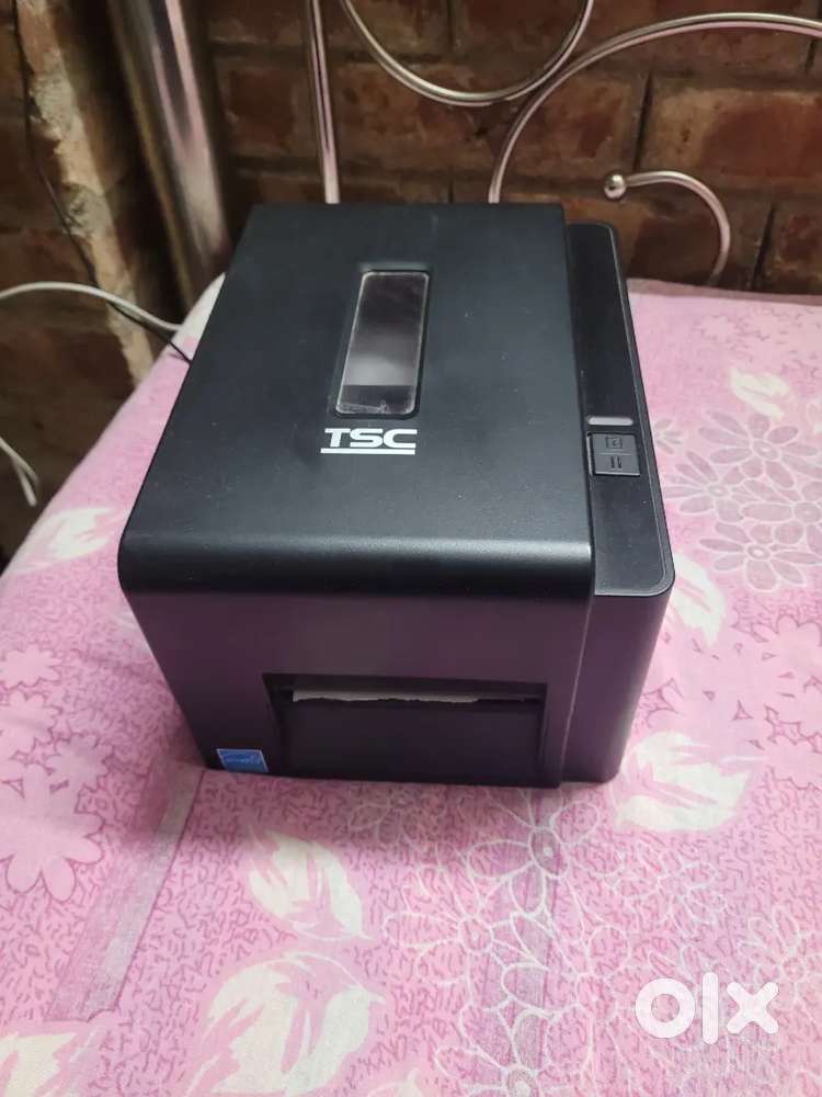 TSC TE - 244 BARCOAD PRINTER 4 month old