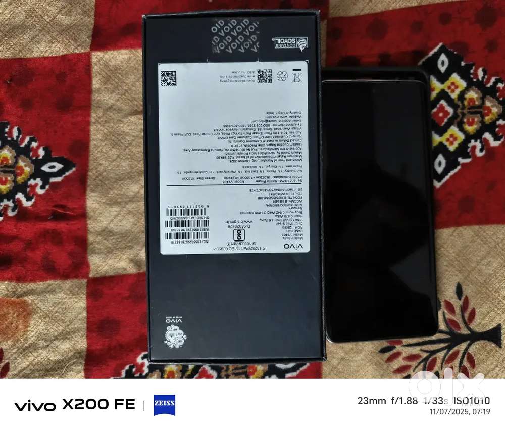 Vivo v 40e with brand new condition.
