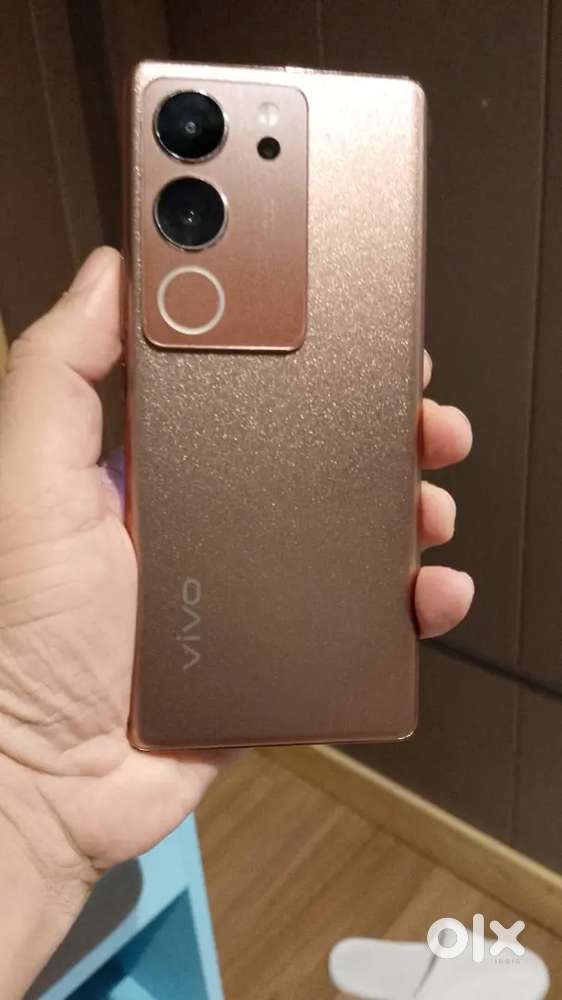 Vivo V29 8 GB/128 GB mobile