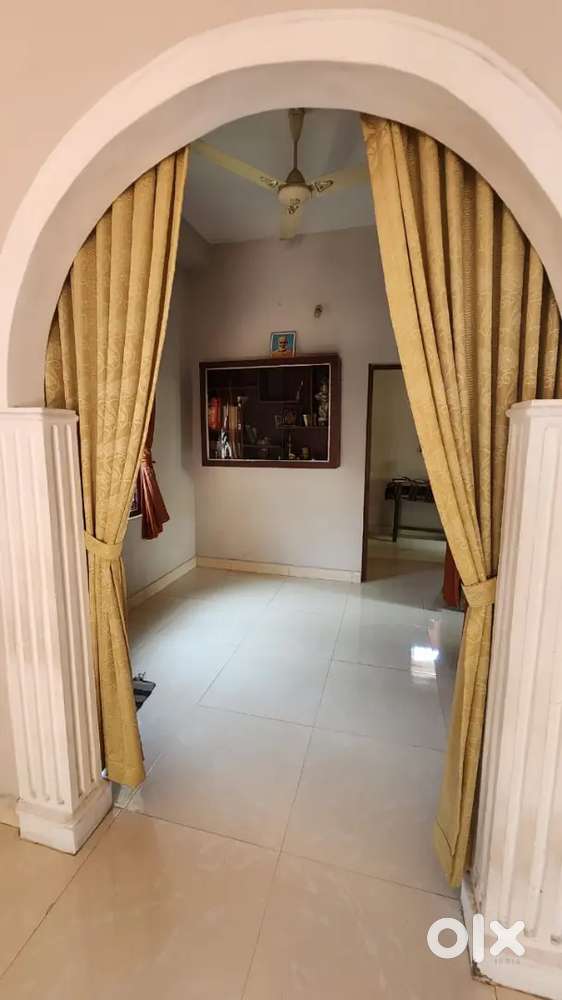 1 Bed കലൂർ 8K - 1 BHK Car Parking പോണേക്കര 11K - Husband Wife only