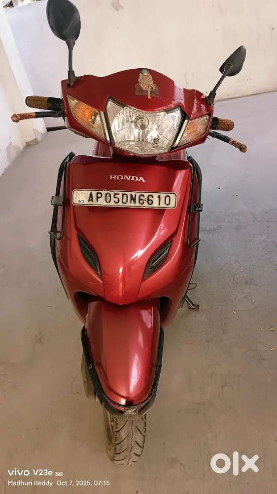 Honda Activa 3G - 2017 model - Excellent condition - 10,000 km