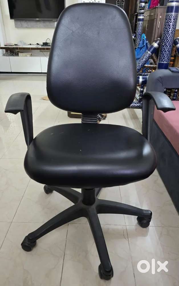 Black Computer Chair