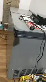 D frige hai 2 mahine purana h jisko bhi Lena ho msg kar dena