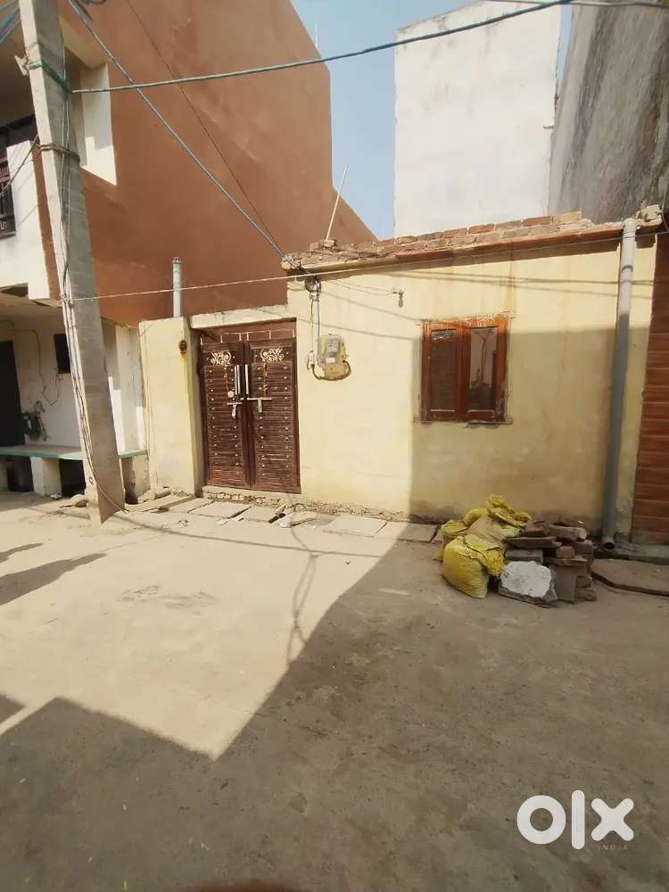 SAB SE SASTE KISTO ME PLOT LE 25 30 50 100 200 300 GAJ