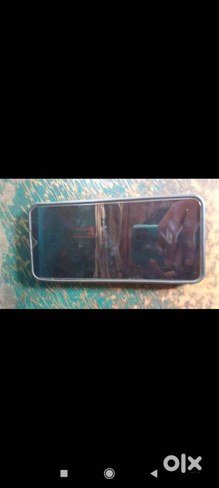Redmi 9i . (ram - 4.64 gb storage ) 13p camera ,