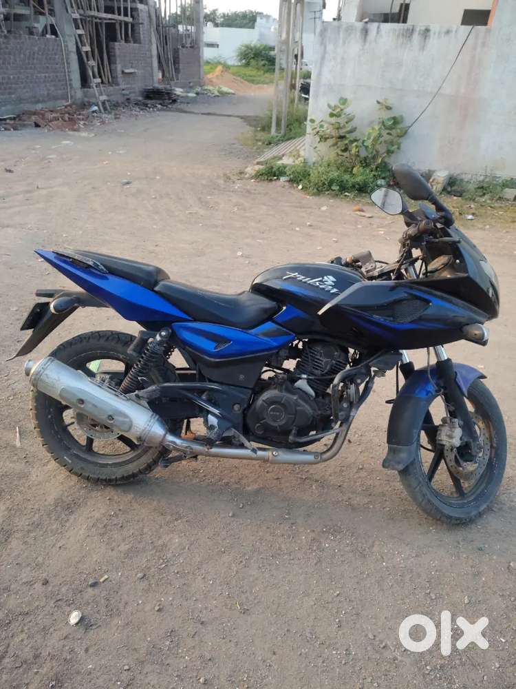 Modified blue coloured pulsar 220f Number GJ 10 BE 2929