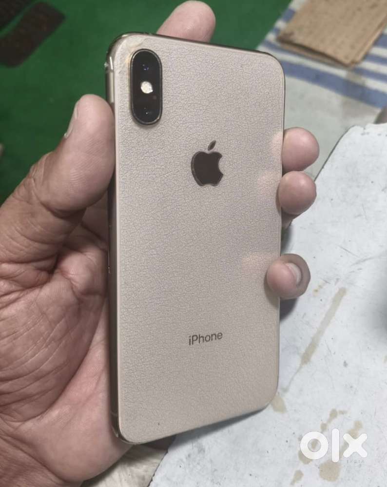 iPhonexs gold 256 brand new condition