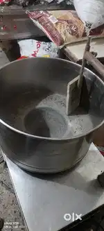 Grinder and kitchen equipment