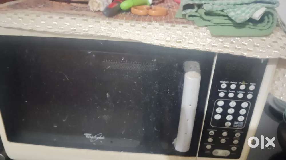 Microwave in working condition