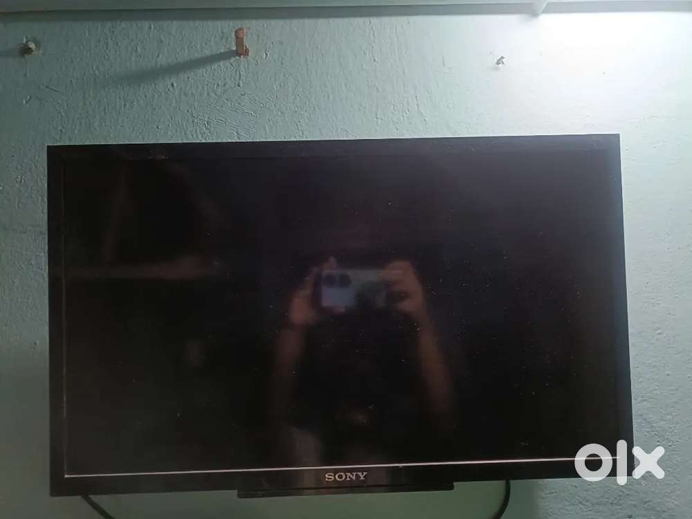 Sony LED and speakers