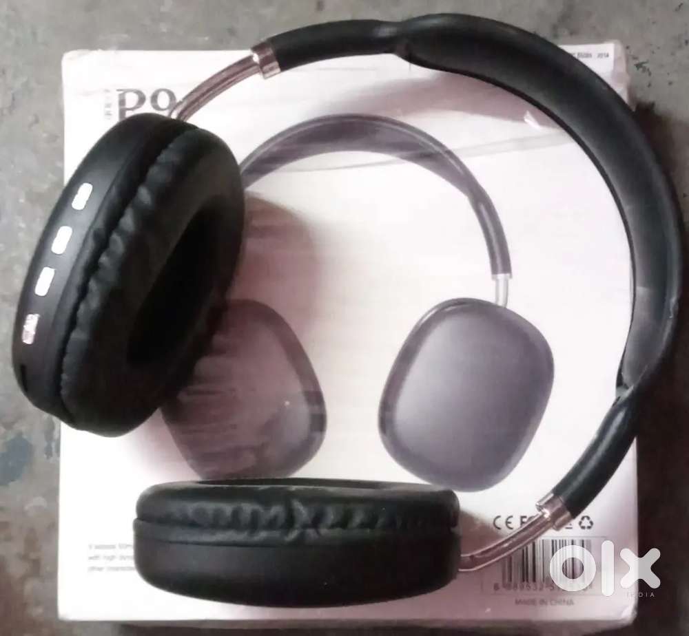 P9 headphone