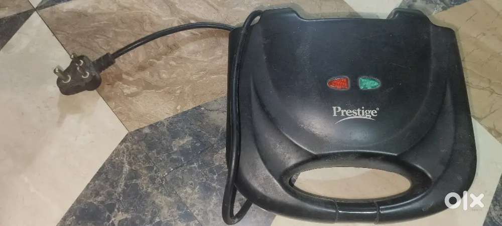 Toast maker