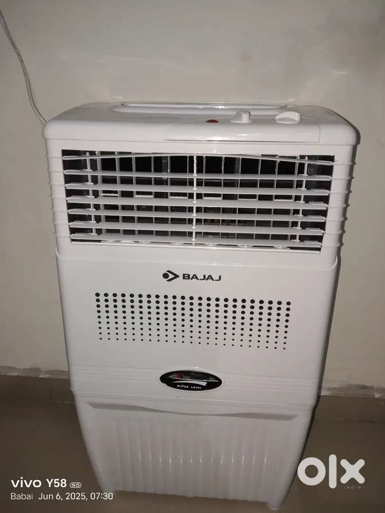 Bajaj 36 litres cooler