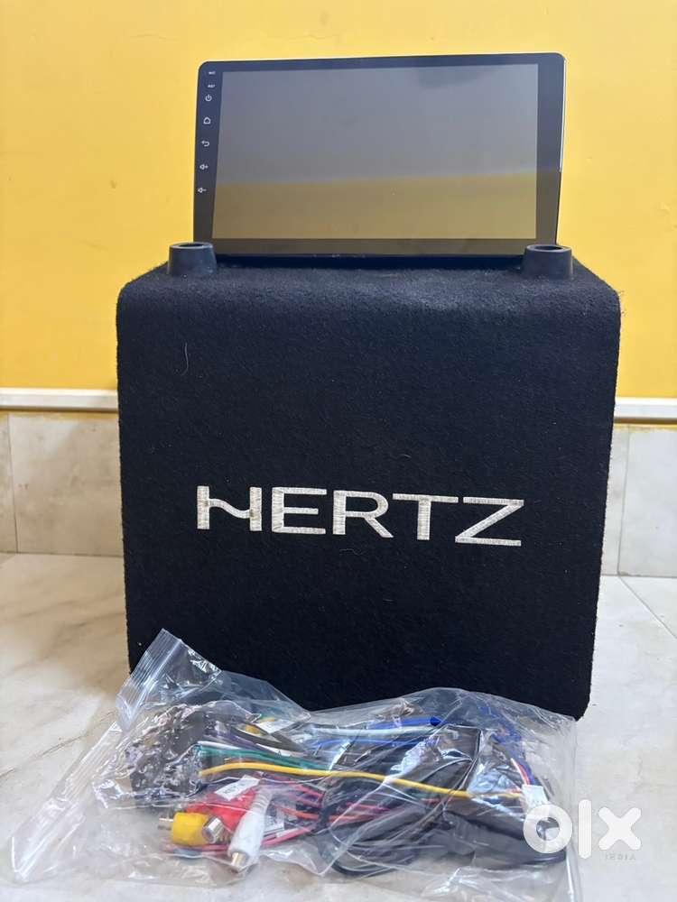 Hertz original subwoofer with hypersonic 9” touch panel with acc !!!