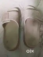 Neeman Slide Sandals