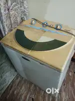 SAMSUNG second hand WASHING MACHINE just @2600