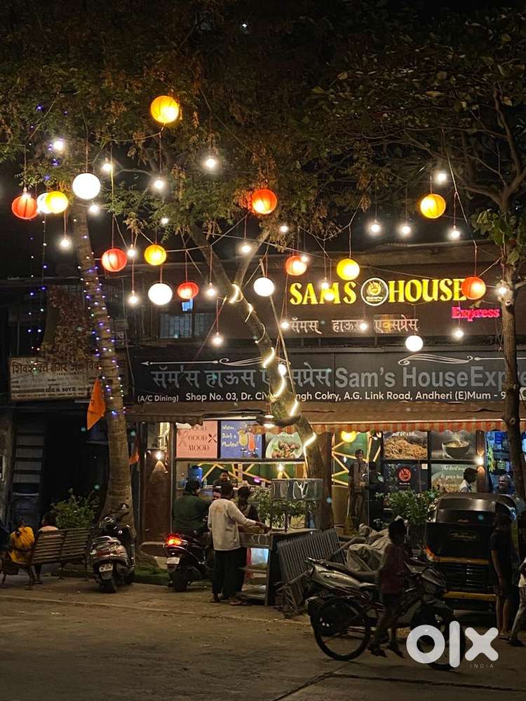 Restaurant with full setup