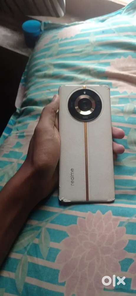 Realme 11 pro