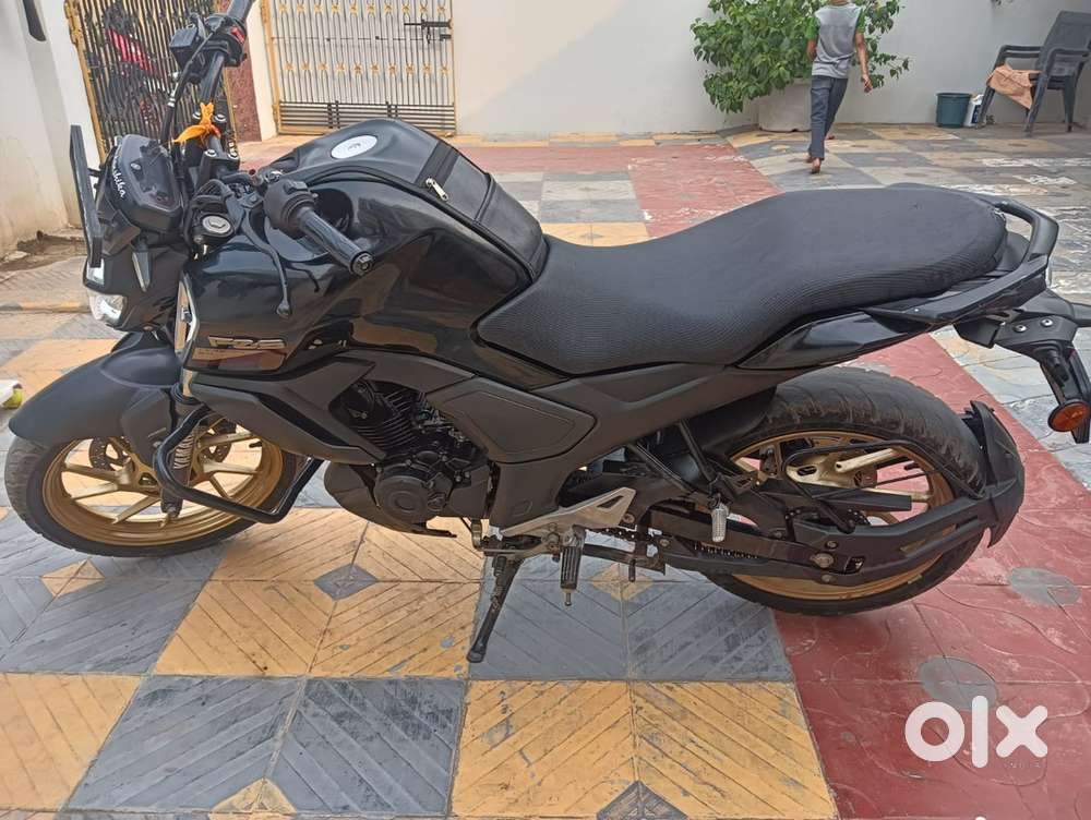 Yamaha FZ-S v 3.0