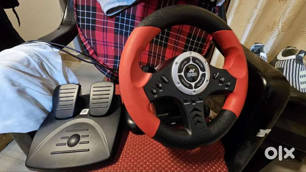 Gaming racing wheel pedal with original packaging