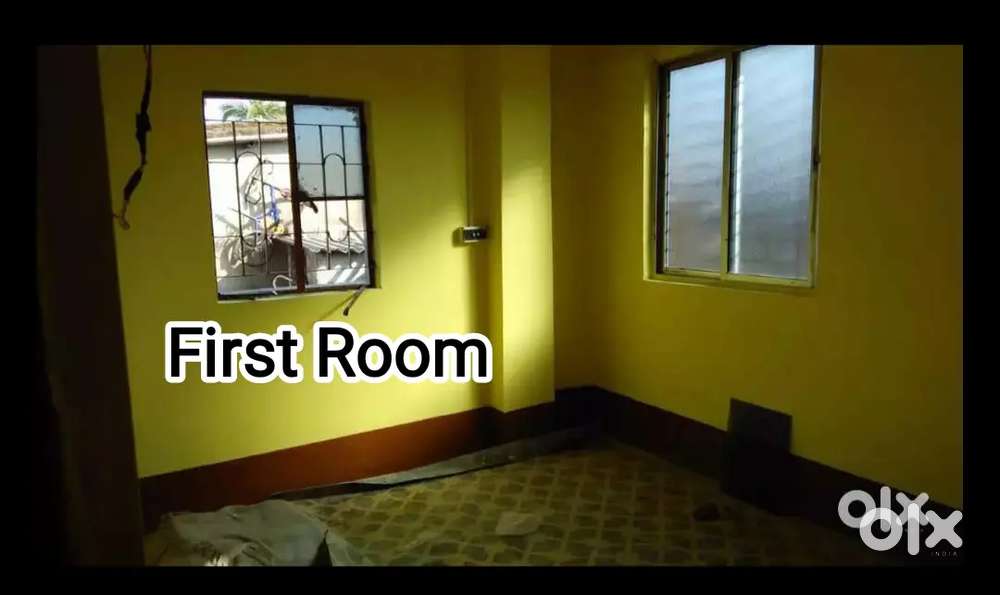 2 room flat in Kohinoor Market Topsia