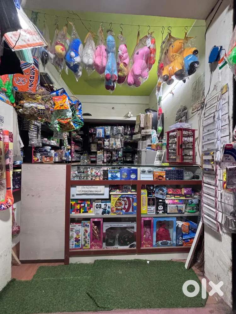 Fancy and Stationary shop for rent in saligramam