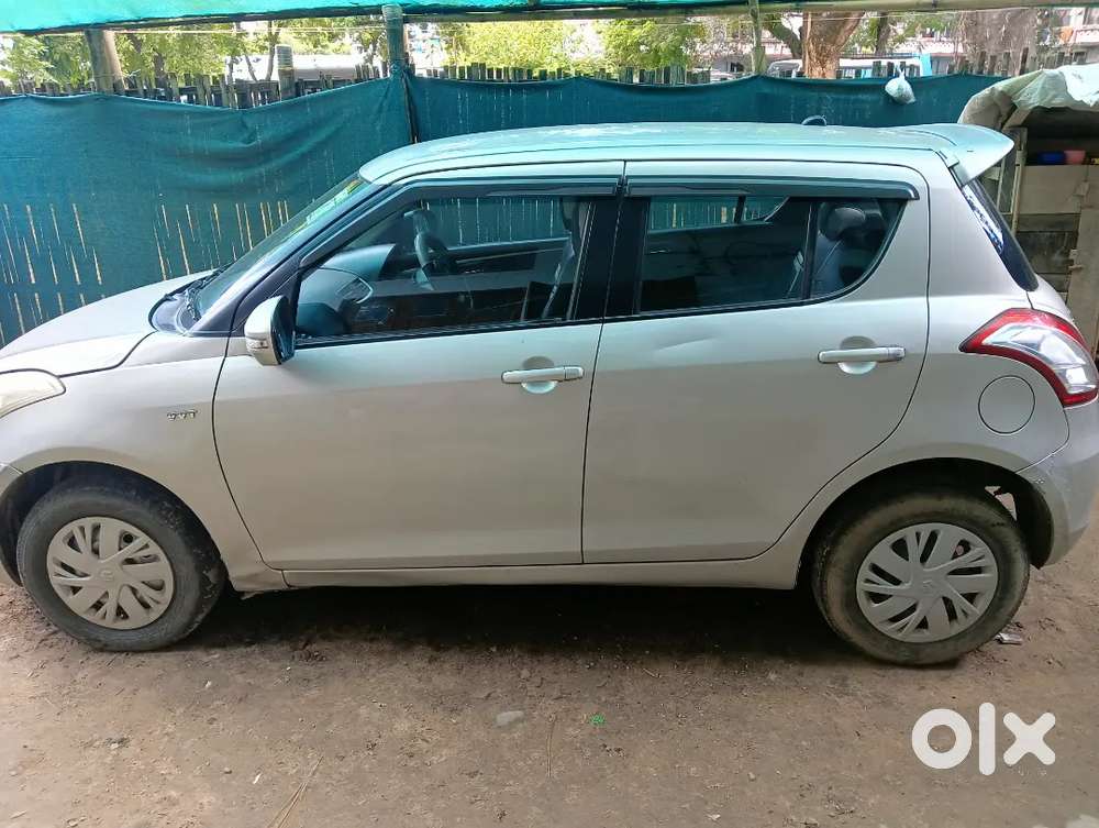 Maruti Suzuki Swift 2015 Petrol 65000 Km run .