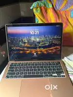 Apple Macbook Air