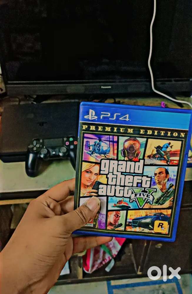 PlayStation 4 slim 1tb