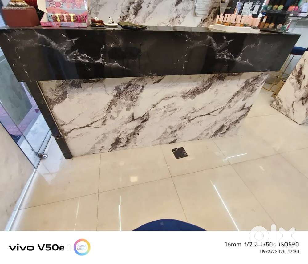 Shop counter