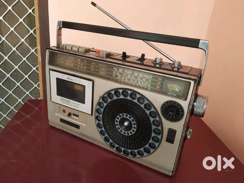 Antique National Panasonic Tape Recorder Japan Radio Cassette Player