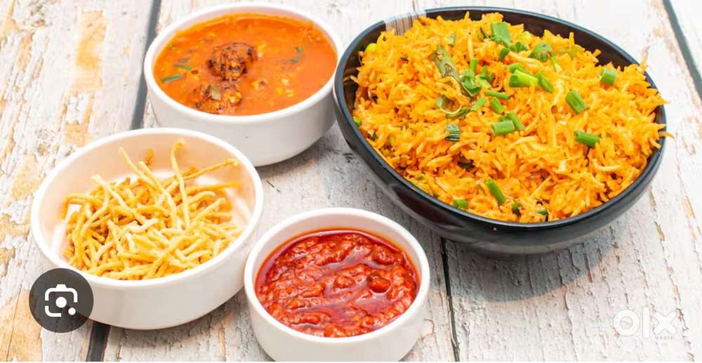 ENJOY  FRESH  HOMELY   MEALS - NO  COOKING!