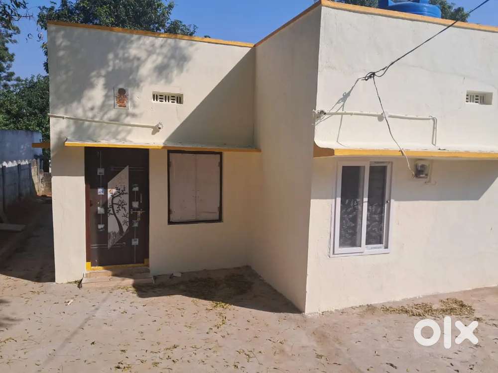 2bhk for rent in jadcherla housing board,  jcl -mbnr  road 3rd bit