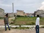 Gomti Nagar Vistar me Shaheed Path ke pass plots le