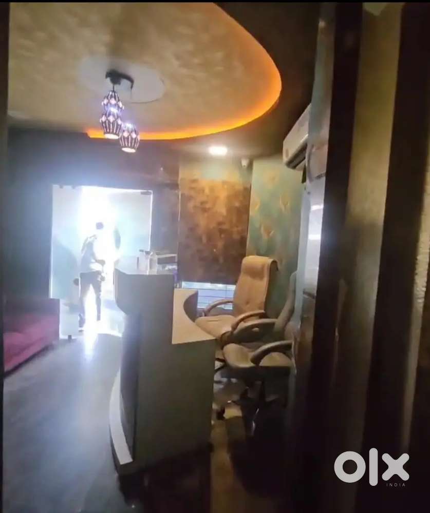 Aanand Nagar Fully Furnished Running Spa For Rent