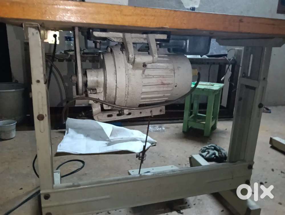 Sewing Machine for Sale – Excellent Working Condition