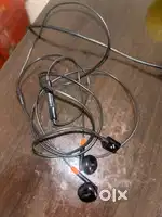 Ambrane C-Type Earphones – For iPhone 15 & Above / Android(1 Week Old)
