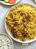 Biryani ar chinese bananor cook proyojon,