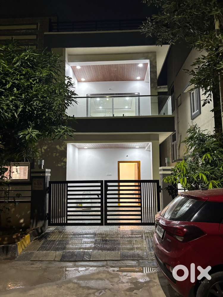 700m away from sultanpur exit-4A