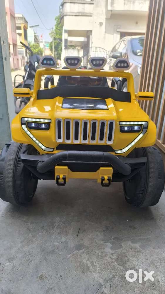 4*4 Car Big Size