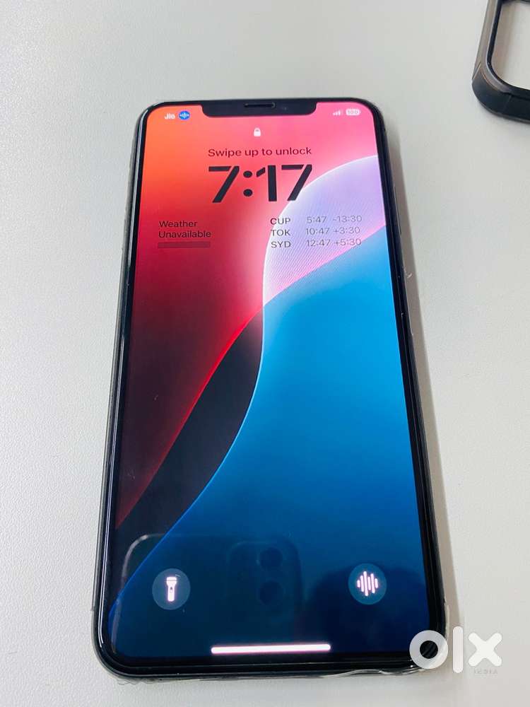 iPhone xs maxx 64gb A1 condition
