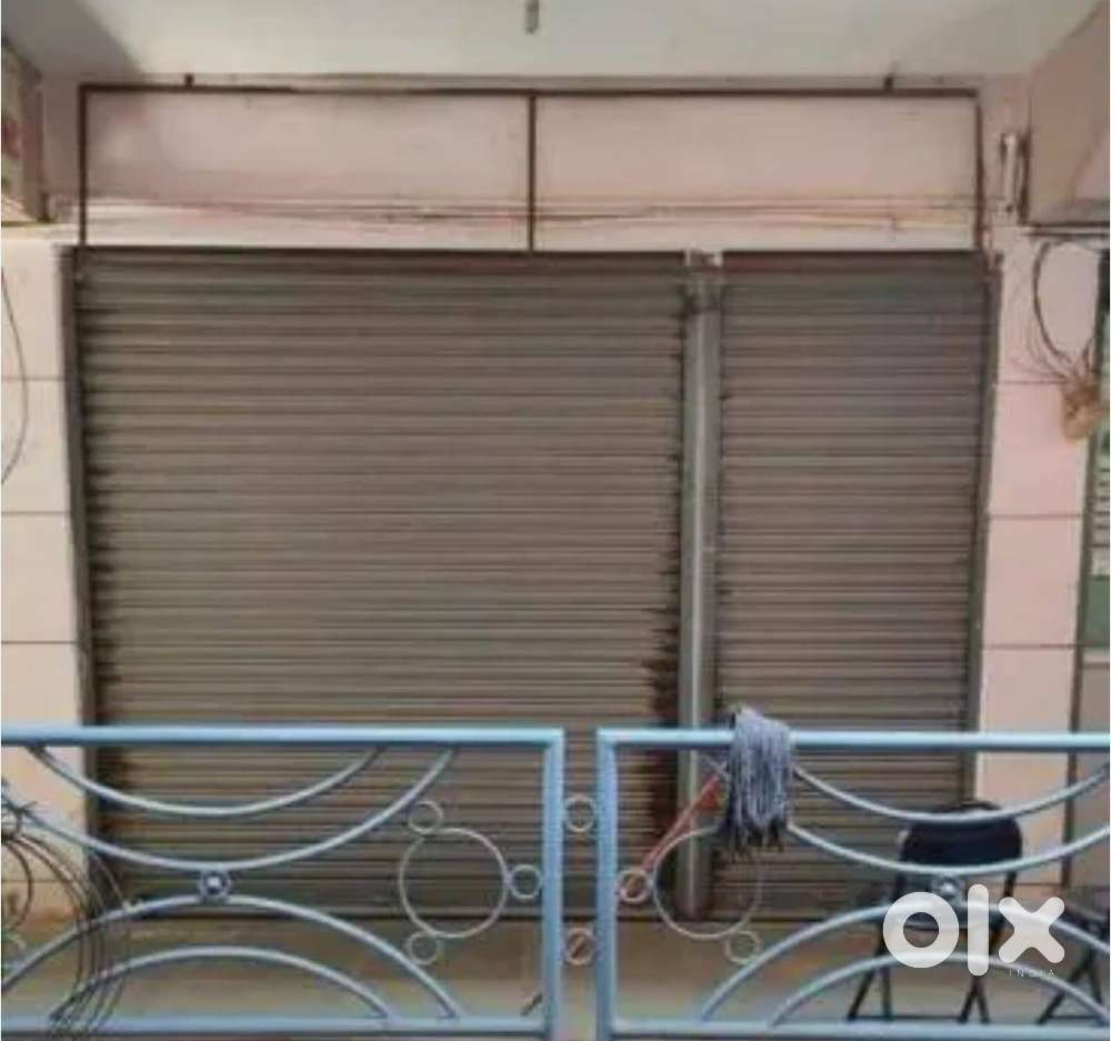shop  for rent