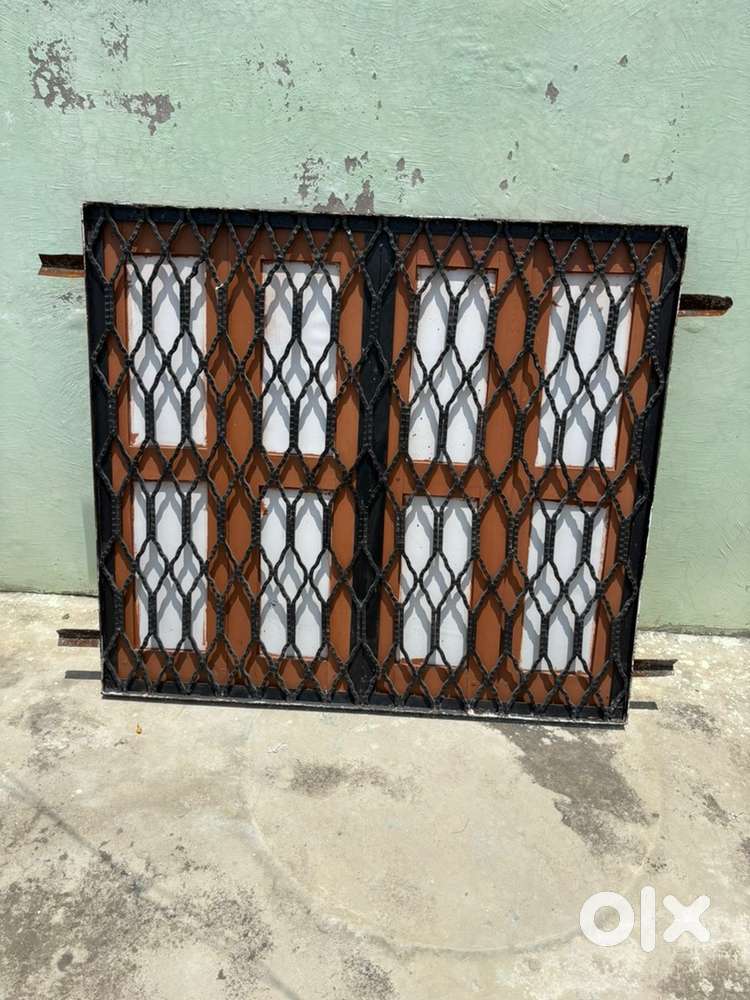 Iron window