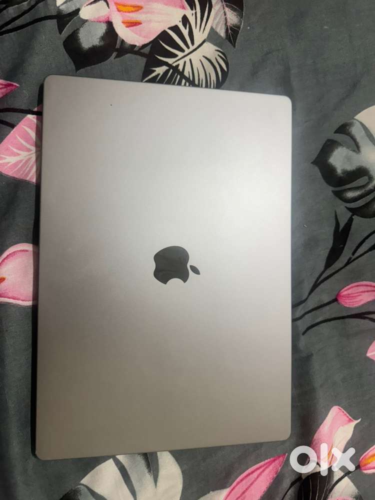 Apple MacBook M1 Pro