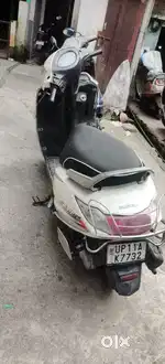 Activa swish125 jisko leni h call kre