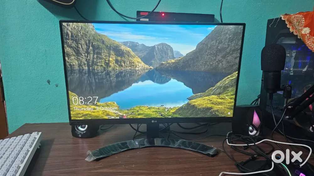 Good condition LG 22Full HD IPS Monitor LCD (1920 X 1080